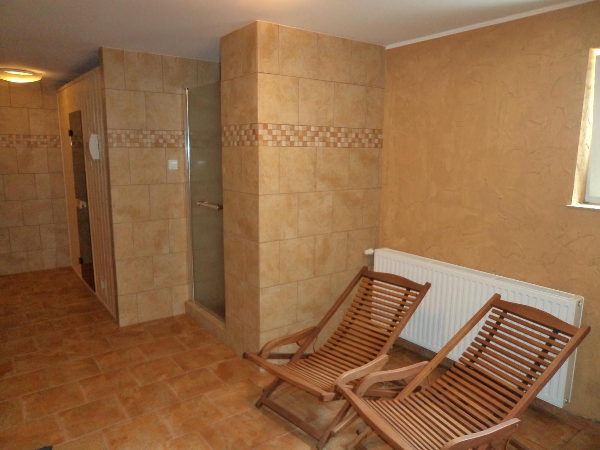 Siedem Swierkow Bed & Breakfast *